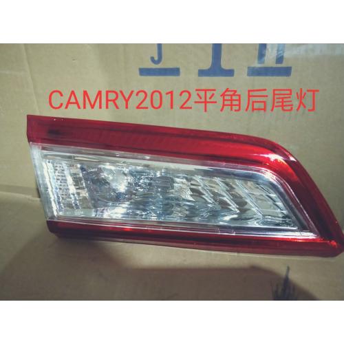 фонарь на крышку багажника L